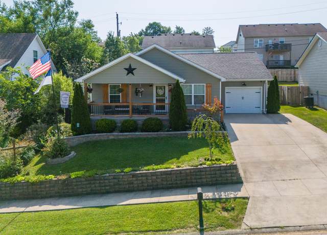 Property at 216 Connie Ln, Winchester, KY 40391, 3 beds, 2 baths