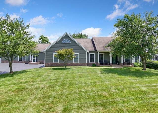 Property at 104 Holton Way, Georgetown, KY 40324, 5 beds, 4 baths