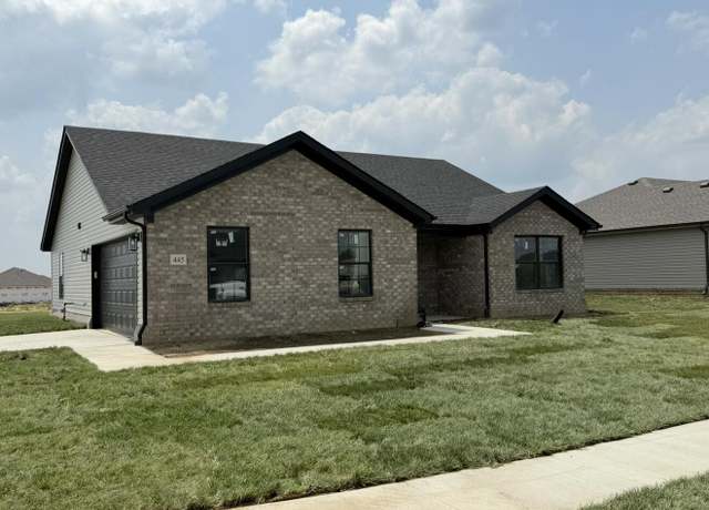 Property at 445 Wyldwood Way, Berea, KY 40403, 3 beds, 2 baths