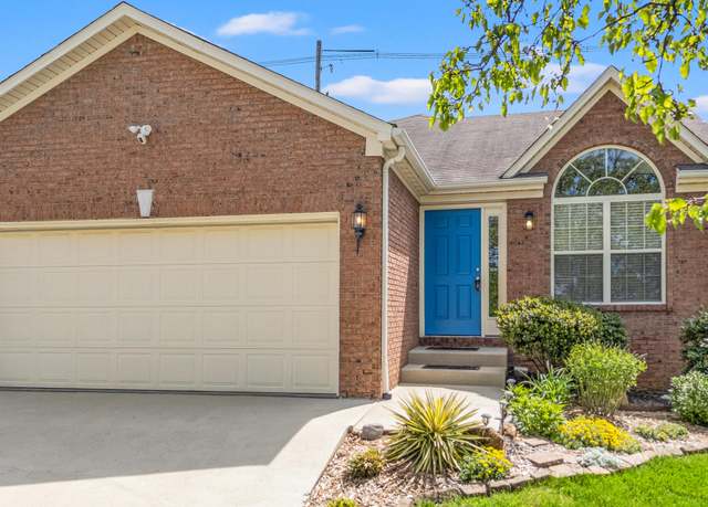 Property at 624 Green Valley Dr, Lexington, KY 40511, 3 beds, 2 baths