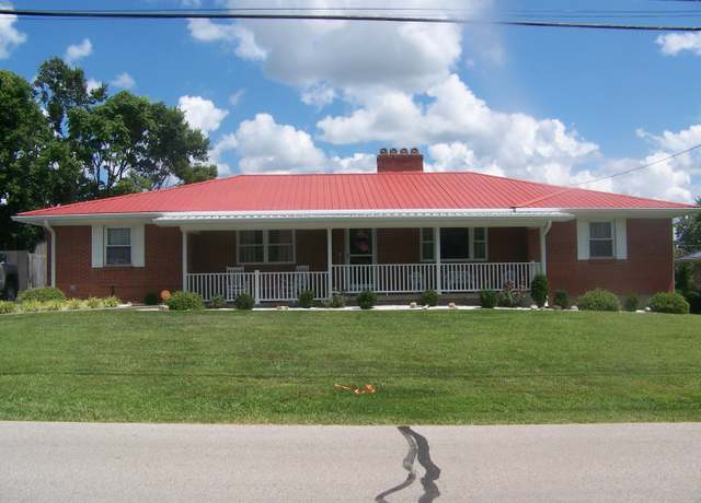 Property at 519 Dare Dr, Mt Sterling, KY 40353, 3 beds, 3 baths