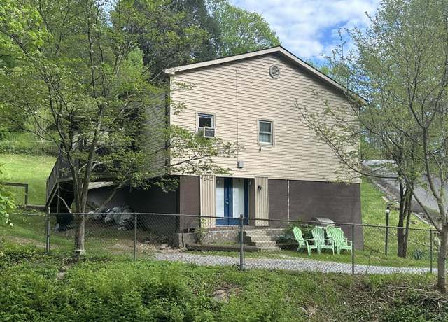 Property at 13 Mason Hill Rd, Pineville, KY 40977, 3 beds, 1 bath