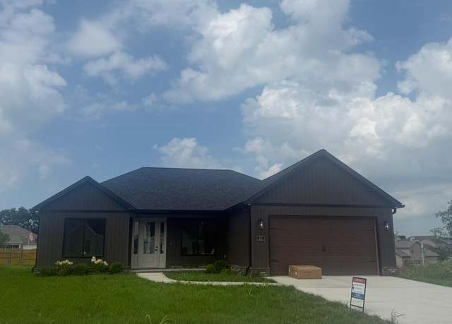 Property at 237 Skaggs Blvd, Nicholasville, KY 40356, 3 beds, 2 baths