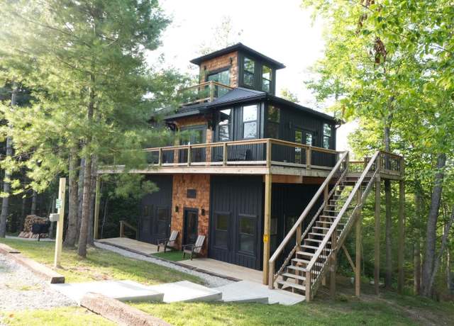 Property at 52 West Spencer Rd, Campton, KY 41301, 3 beds, 3 baths