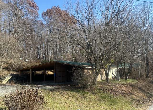 Property at 17 Barger Spur Rd Rd, Burkesville, KY 42717, 5 beds, 2 baths