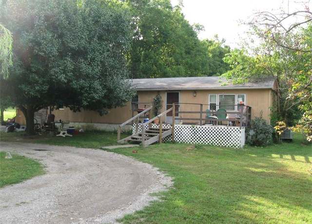 Property at 1440 Millersburg Rd, Paris, KY 40361, 3 beds, 1 bath