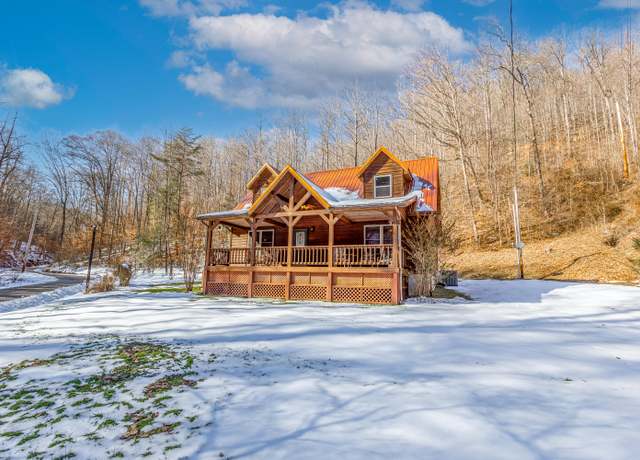 Property at 170 Birch Hollow Rd, Stanton, KY 40380, 2 beds, 2 baths