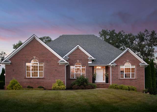 Property at 109 Whispering Brook Dr, Nicholasville, KY 40356, 3 beds, 2.5 baths