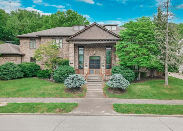 Property at 319 Fifth St, Paintsville, KY 41240, 6 beds, 5.5 baths