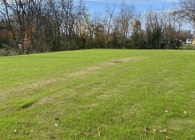 Property at 210 Hood Ave, Winchester, KY 40391
