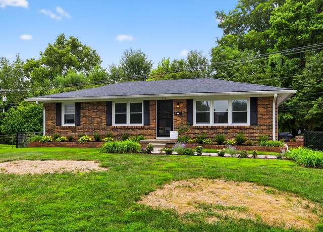 Property at 533 Cricklewood Ct, Lexington, KY 40505, 3 beds, 1.5 baths