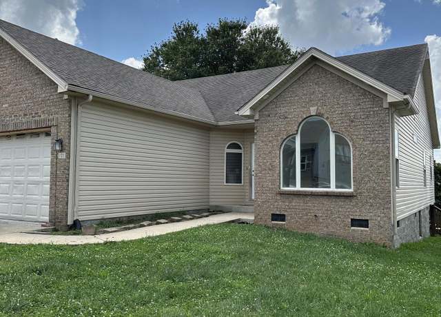 Property at 121 Rodeo Dr, Georgetown, KY 40324, 3 beds, 2 baths