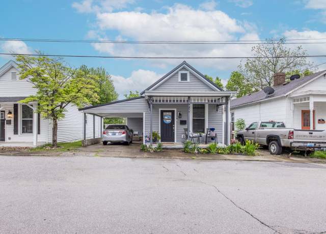 Property at 812 East 8th St, Paris, KY 40361, 2 beds, 1 bath