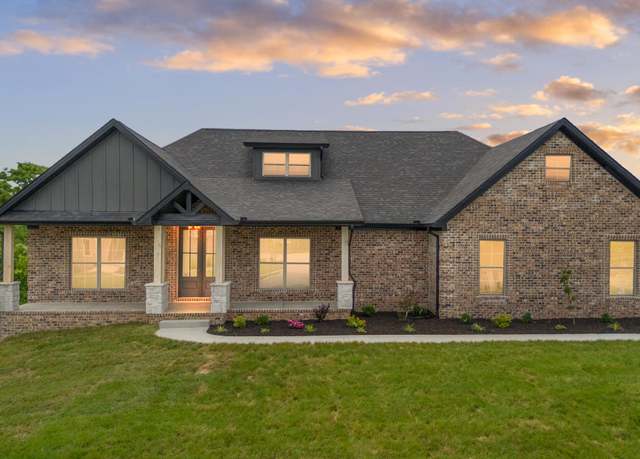 Property at 4252 Equestrian Way, Richmond, KY 40475, 4 beds, 2.5 baths