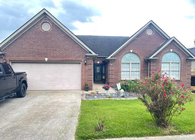 Property at 167 Prewitt Dr, Richmond, KY 40475, 4 beds, 2 baths