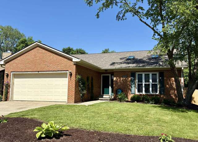 Property at 3285 Hunting Hills Dr, Lexington, KY 40515, 3 beds, 3 baths