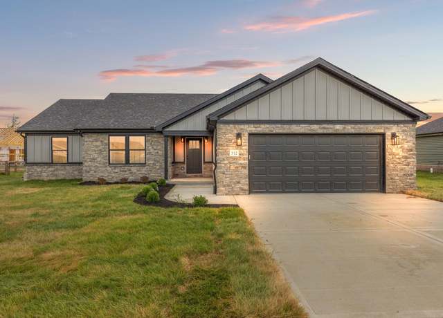 Property at 312 Mohegan Trl, Richmond, KY 40475, 4 beds, 2 baths