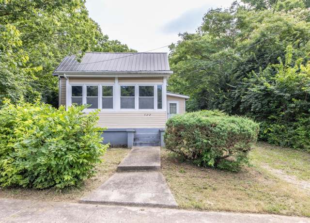 Property at 522 Hanson St, Paris, KY 40361, 3 beds, 1 bath