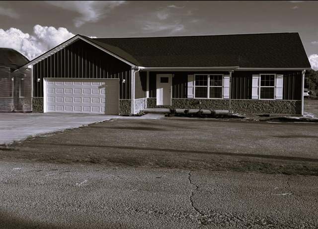 Property at 129 Southland Dr, Cynthiana, KY 41031, 3 beds, 2 baths