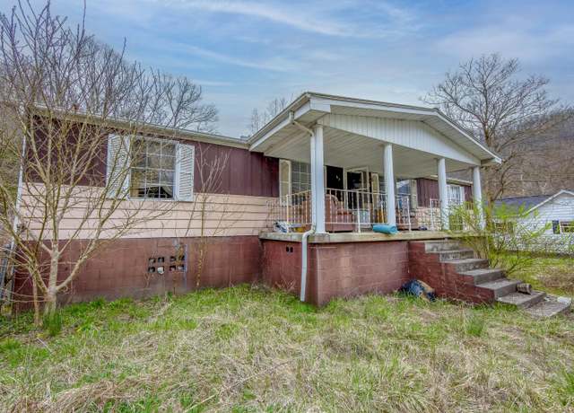 Property at 67 Bulan Hiner Rd, Hazard, KY 41701, 3 beds, 2 baths