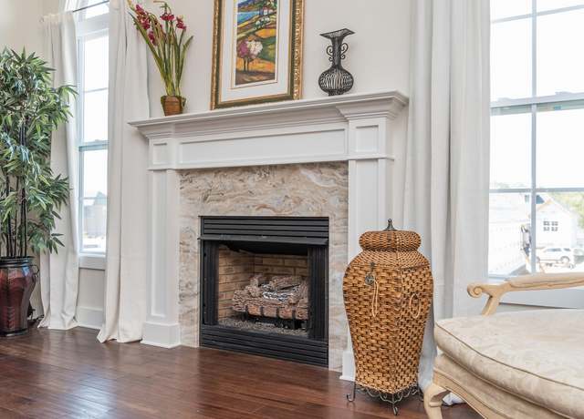Property at 4185 Buttermilk Rd, Lexington, KY 40509, 5 beds, 3.5 baths