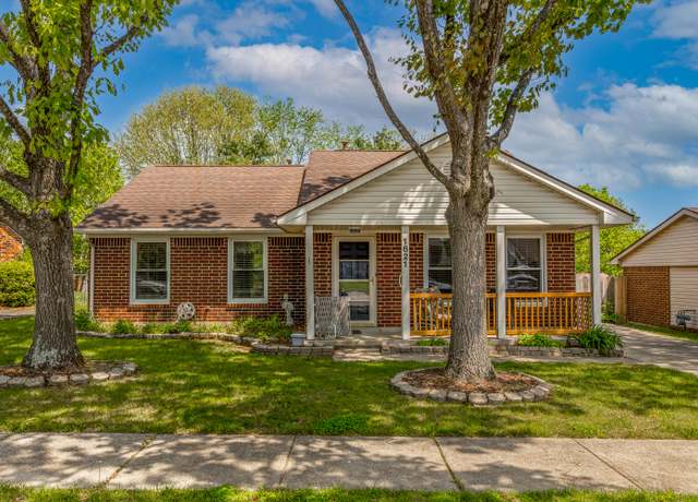 Property at 1621 Claywood Ct, Lexington, KY 40515, 3 beds, 2 baths