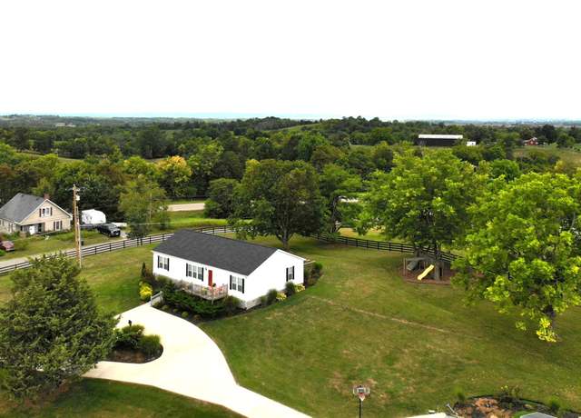 Property at 1367 Richmond Road Loop 1, Lancaster, KY 40444, 3 beds, 2 baths