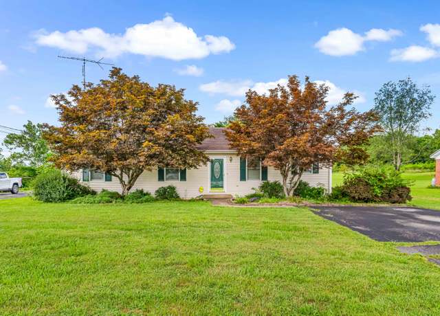 Property at 1408 Harrodsburg Rd, Lawrenceburg, KY 40342, 3 beds, 2 baths