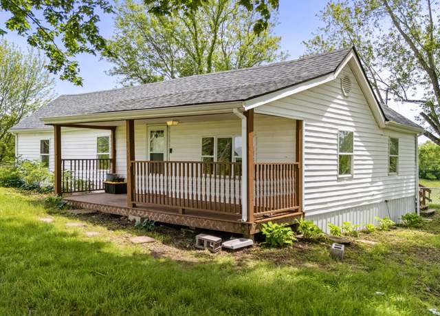 Property at 5762 Chiles Hwy, Mt Sterling, KY 40353, 3 beds, 1 bath