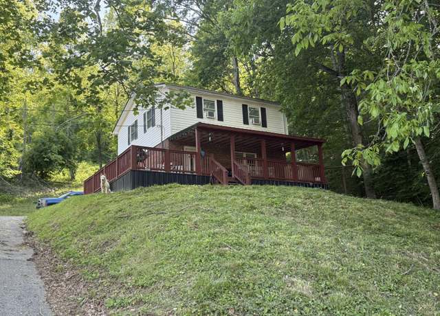 Property at 320 Harrison Drive Dr, Frenchburg, KY 40322, 3 beds, 1 bath