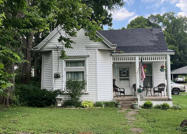 Property at 715 E College St, Georgetown, KY 40324, 2 beds, 1 bath