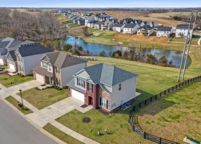Property at 721 Shaker Dr, Richmond, KY 40475, 4 beds, 2.5 baths