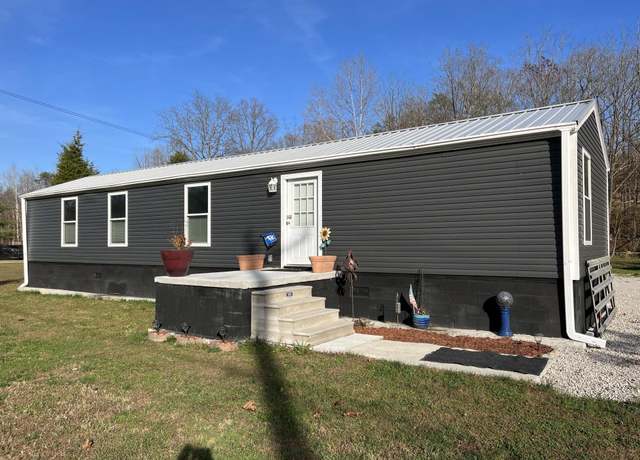 Property at 209 Brandy Ln, Stanton, KY 40380, 3 beds, 1 bath