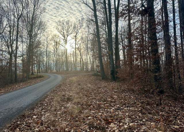 Property at 8 Campbell Rd, Nancy, KY 42544