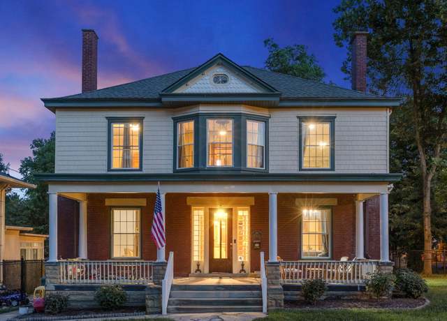 Property at 219 Burnam Ct, Richmond, KY 40475, 4 beds, 2.5 baths