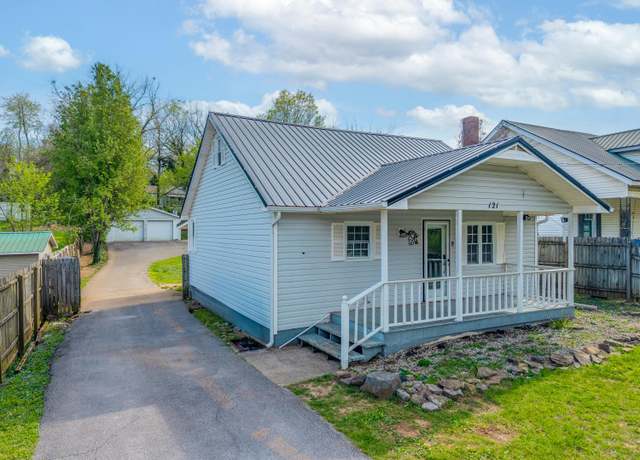 Property at 121 Highway 192, Somerset, KY 42501, 2 beds, 2 baths