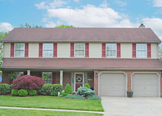 Property at 200 Hillbrook Dr, Nicholasville, KY 40356, 4 beds, 2.5 baths