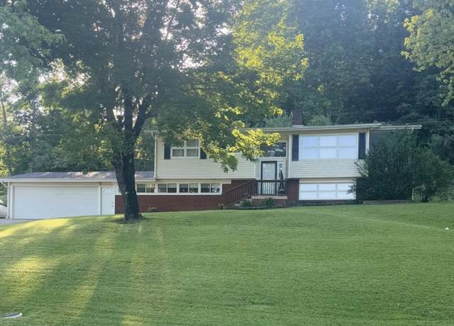 Property at 93 Collier Ave, Jackson, KY 41339, 3 beds, 2.5 baths