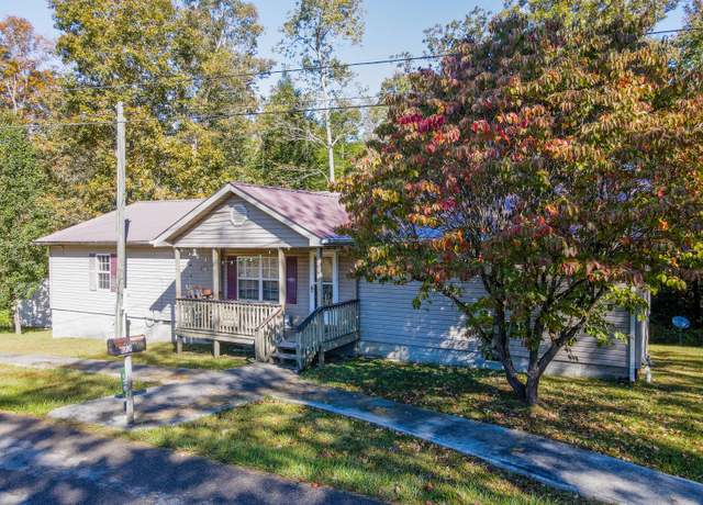 Property at 179 Bill Patrick Rd, Whitley City, KY 42653, 3 beds, 2 baths