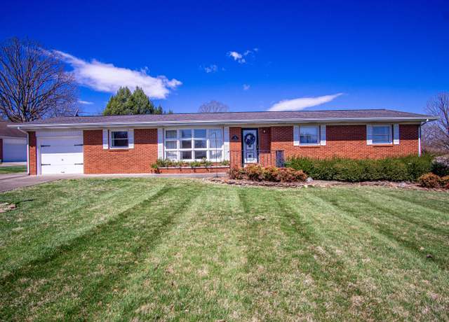 Property at 710 Adams St, Corbin, KY 40701, 3 beds, 2 baths