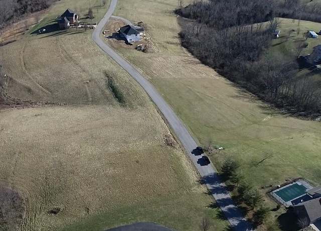 Property at 20 Ridgeview Dr, Lancaster, KY 40444