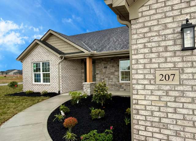 Property at 207 Navajo Dr, Richmond, KY 40475, 3 beds, 2 baths