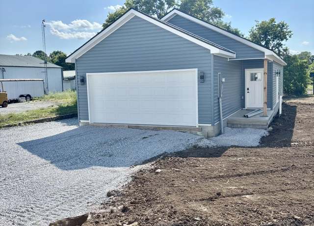 Property at 146 Marimon Ave, Harrodsburg, KY 40330, 3 beds, 2 baths