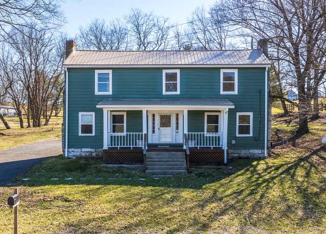 Property at 2567 Kennedy Bridge Rd, Lancaster, KY 40444, 3 beds, 1 bath
