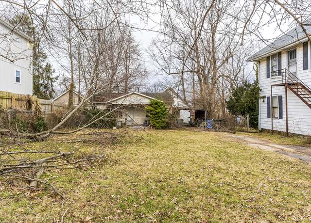 Property at 243 Preston Ave, Lexington, KY 40502, 2 beds, 1 bath