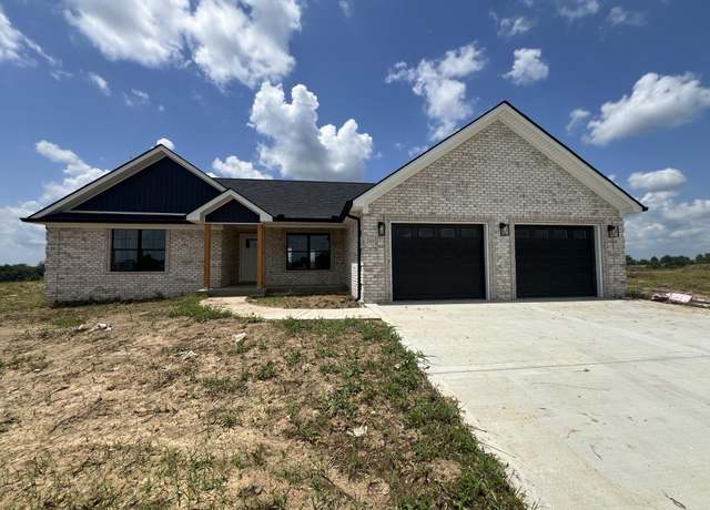 Property at 200 Carhartt Dr, Richmond, KY 40475, 3 beds, 2 baths
