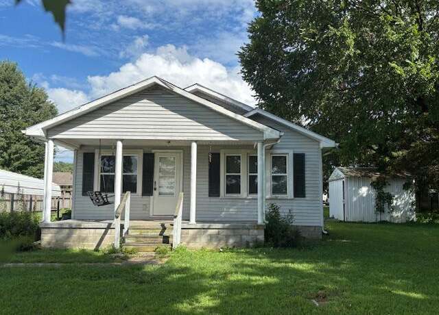 Property at 36 Gale Dr, Russell Springs, KY 42642, 2 beds, 1 bath