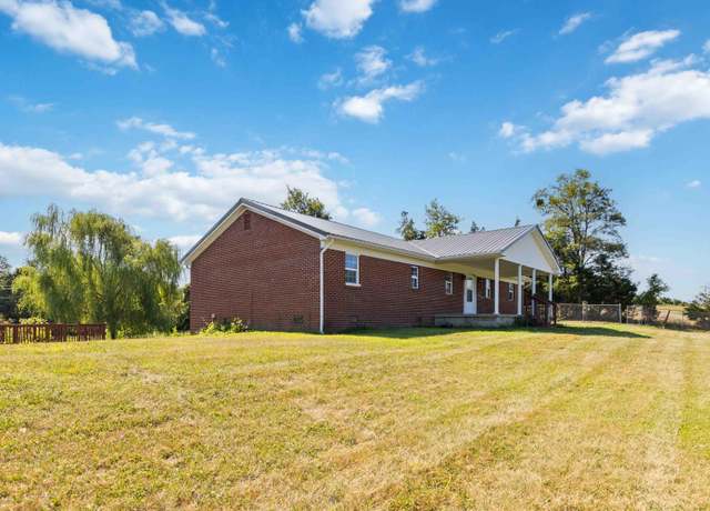 Property at 4961 Battlefield Memorial Hwy, Berea, KY 40403, 4 beds, 2 baths