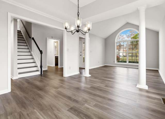 Property at 2993 Polo Club Blvd, Lexington, KY 40509, 4 beds, 3.5 baths