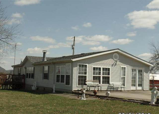 Property at 430 Cedar Clf, Waco, KY 40385, 3 beds, 2 baths